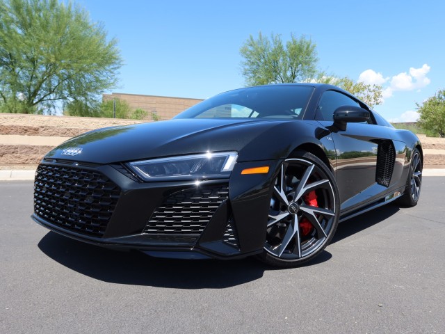 Audi R8