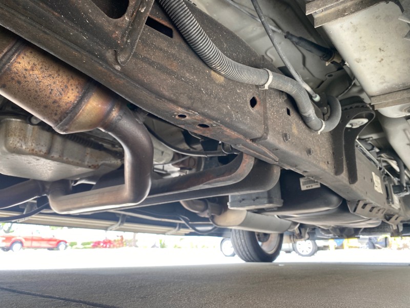 2013 GMC SAVANA HI TOP CONVERSION HANDICAP LIFT LOW MILES 24,857 in , 