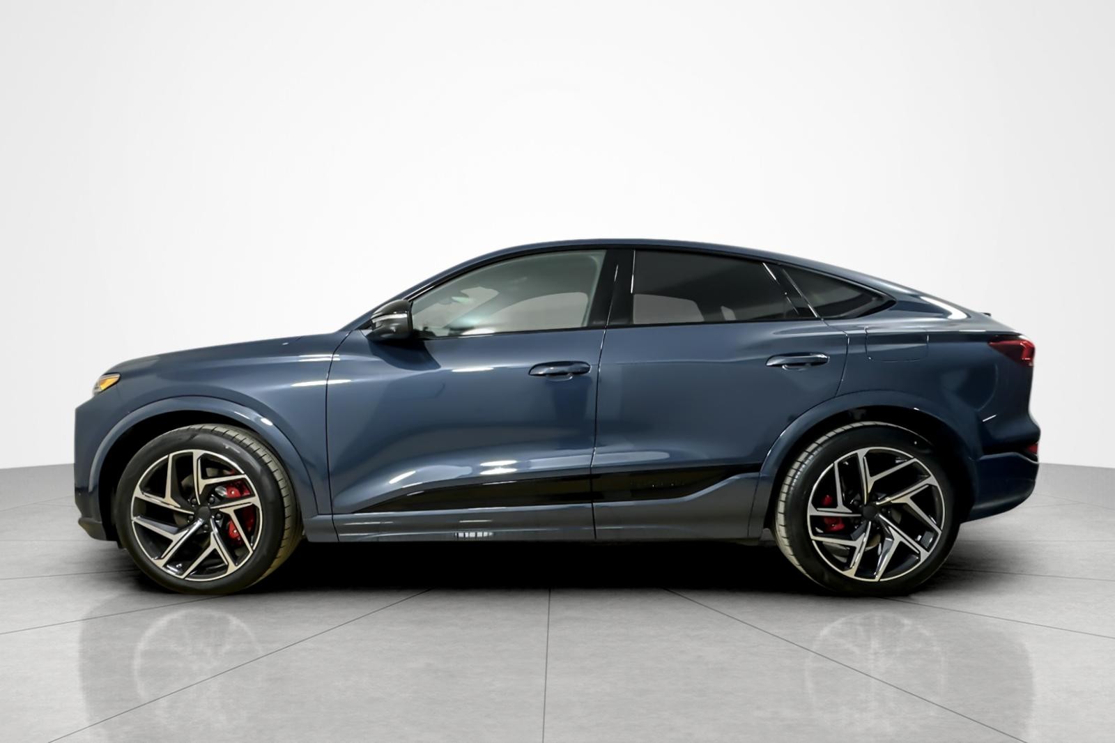 New 2027 Plasma Blue Metallic Audi Prestige quattro image 3
