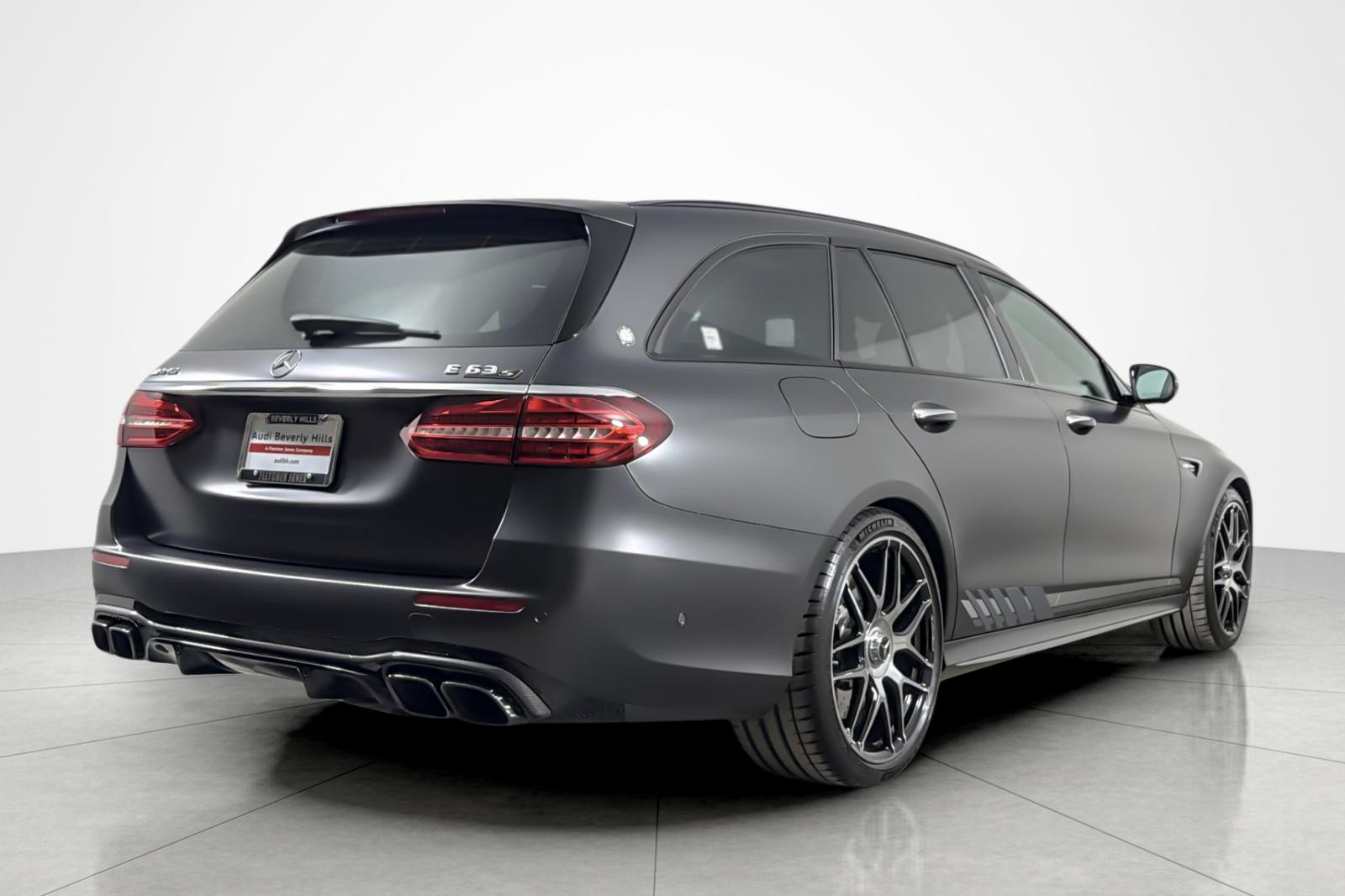 Used 2023 TITANIUM GRAY/BLACK Mercedes-Benz AMG® E 63 S 4MATIC+ Wagon image 5