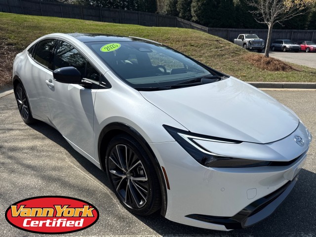 2025 Toyota Prius Limited FWD