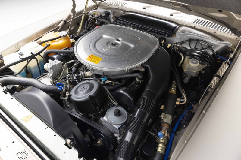 1989 Mercedes-Benz 560-Series 560 SL in ,