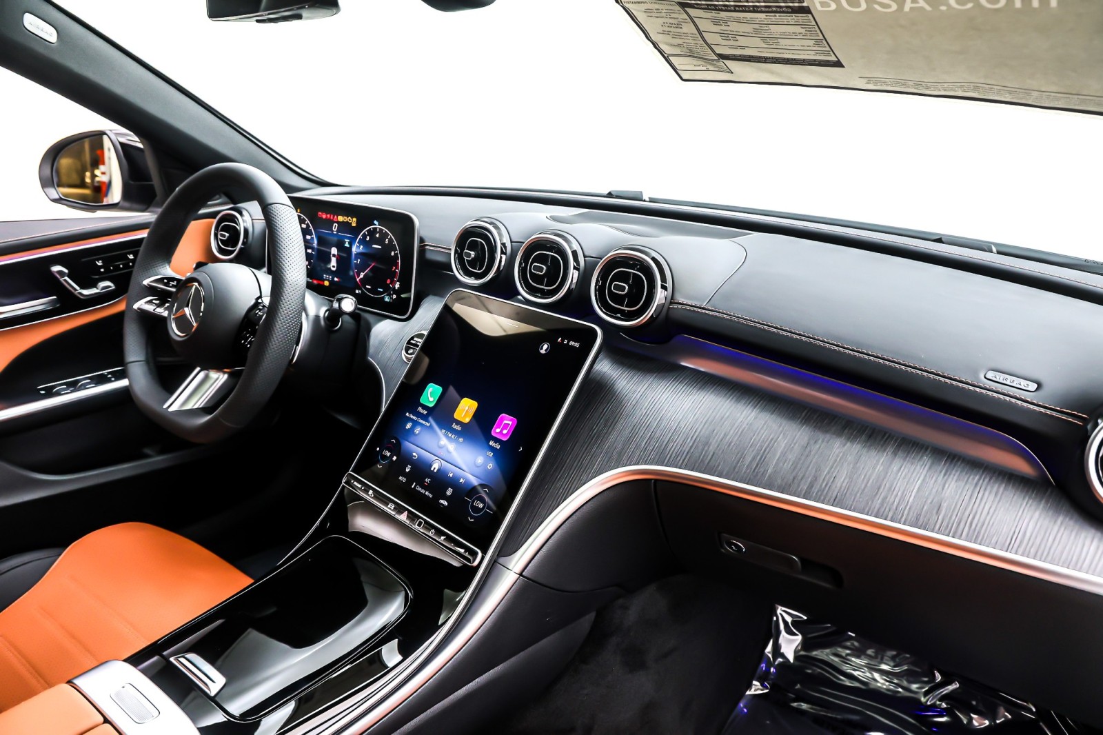 New 2026 Polar White Mercedes-Benz C 300 image 5