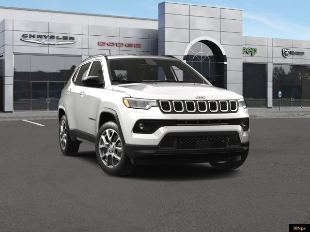 2024 Jeep Compass Latitude Lux 16