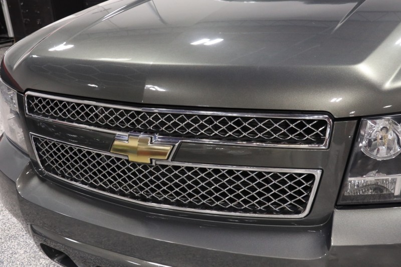 2011 Chevrolet Avalanche 4WD LTZ 4DR Truck in , 