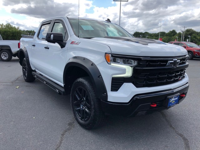 2023 Chevrolet Silverado 1500 LT Trail Boss 2