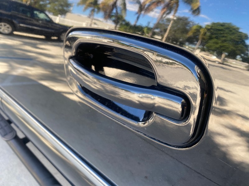 2001 Chevrolet Suburban LT Z71 1 FL 4WD 44 SERVICES NO ACCIDENTS in ,