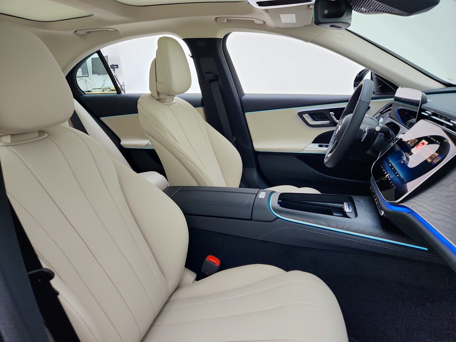 New 2026 Graphite Grey Metallic Mercedes-Benz E 350 RWD Sedan image 20