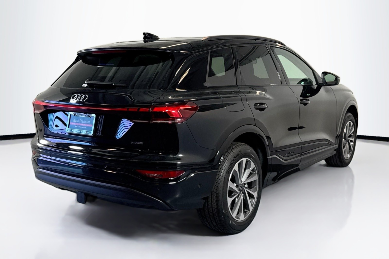 New 2025 Mythos Black Metallic Audi Premium Plus quattro image 5