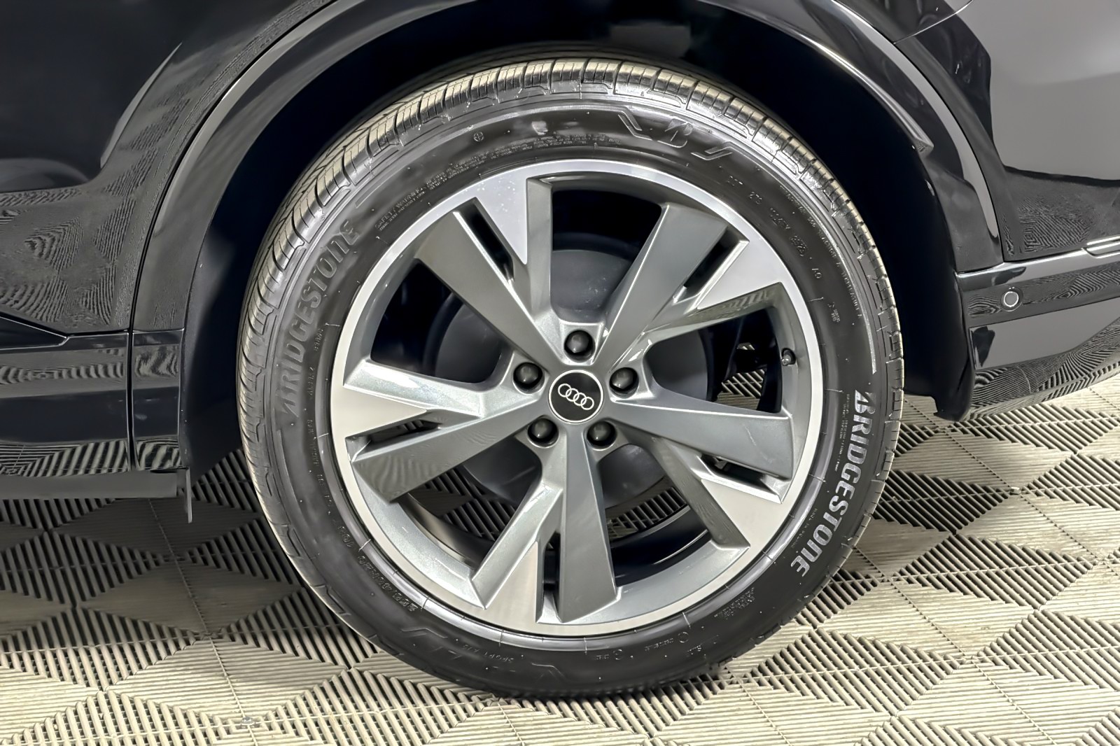 Certified Used 2024 Mythos Black Metallic Audi Prestige 50 quattro image 26