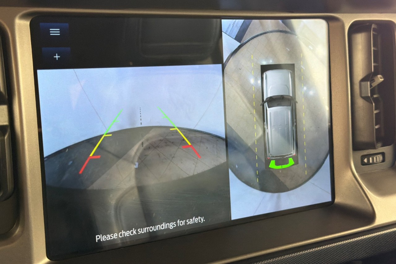 Used 2022 CACTUS GREY Ford Outer Banks image 17