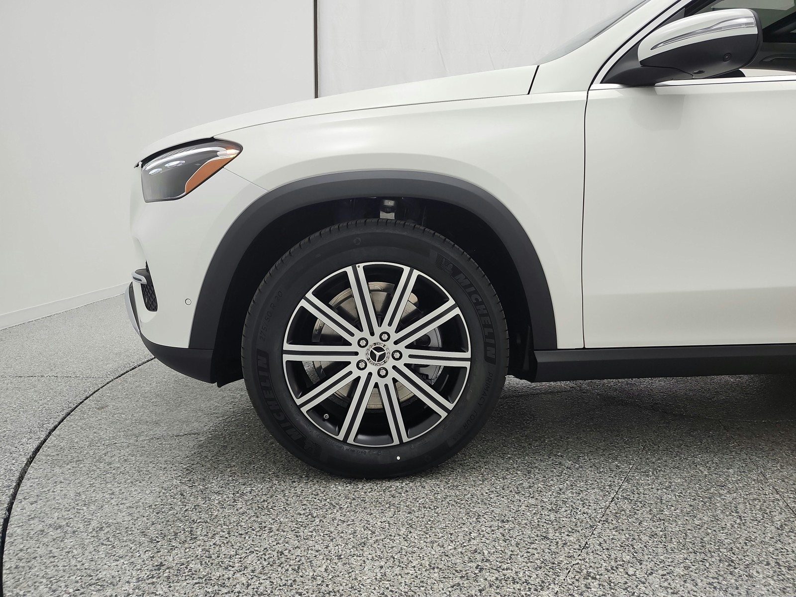 New 2026 Polar White Mercedes-Benz GLE 350 image 16