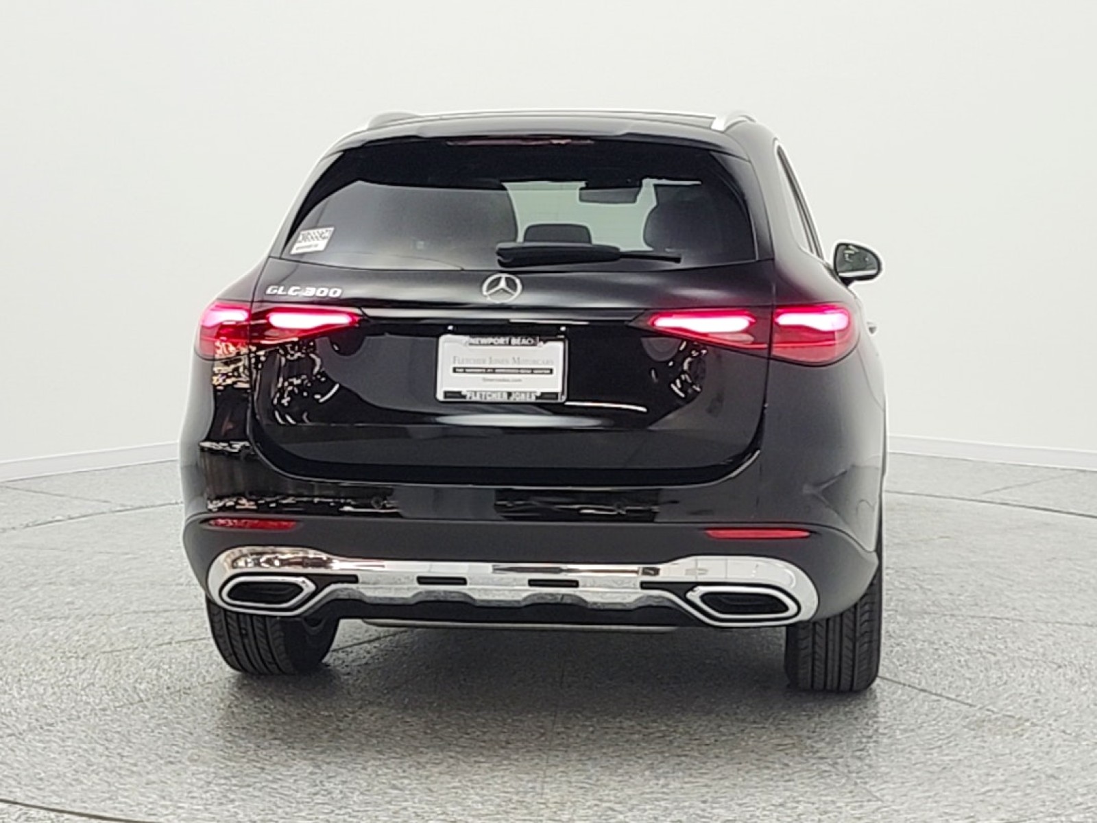 New 2026 Black Mercedes-Benz GLC 300 image 6