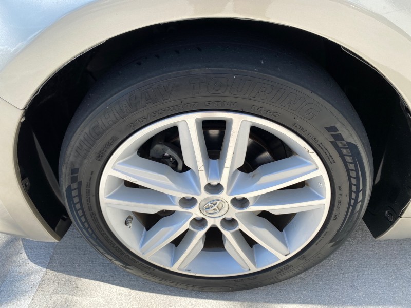 2013 Toyota Avalon XLE Premium LOW MILES 56,196 in , 