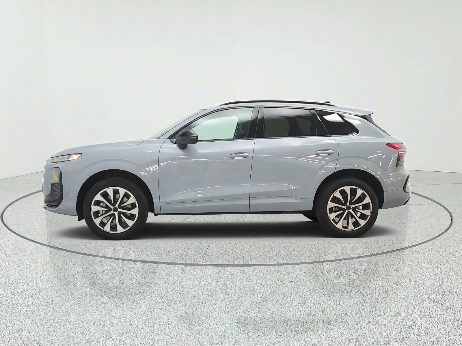 New 2026 Arrow Gray Pearl Effect Audi S line quattro image 8