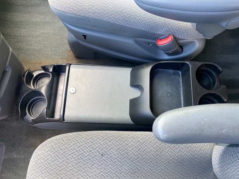 2006 Dodge Caravan SXT LOW MILES 28,367 1 OWNER HANDICAP LIFT in , 