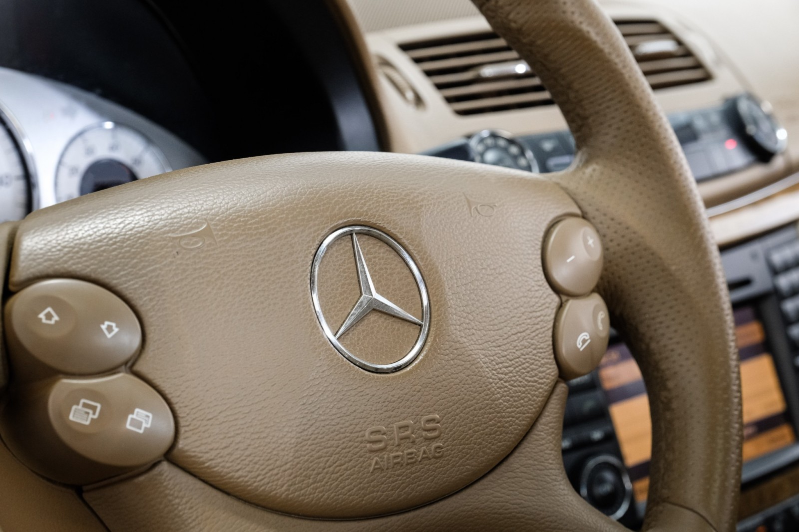 2009 Mercedes-Benz E350 LUXURY NAVIGATION SUNROOF LEATHER HEATED SEATS BLU 27