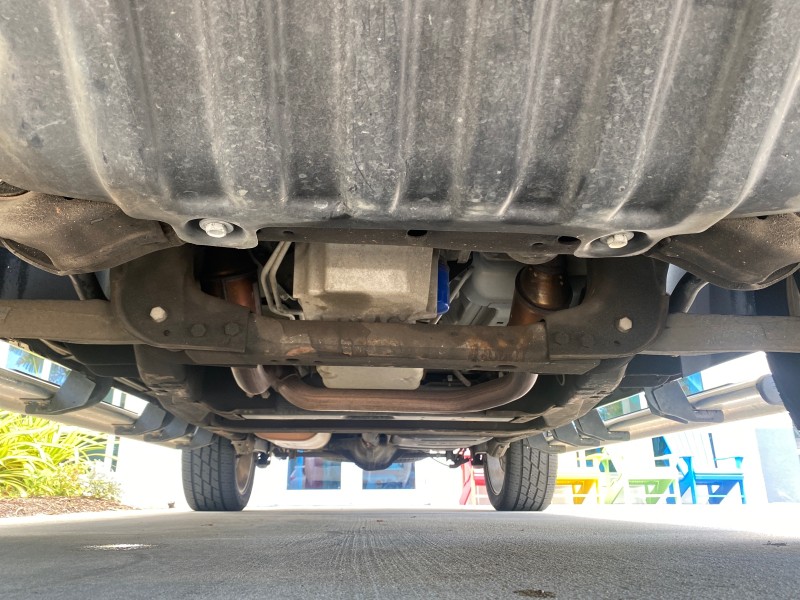 2013 Cadillac Escalade Luxury 1 OWNER LOW MILES 70,251 in ,