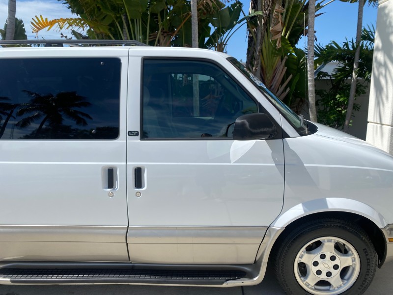 2005 Chevrolet Astro Passenger LT LOW MILES 67,376 1 OWNER in , 