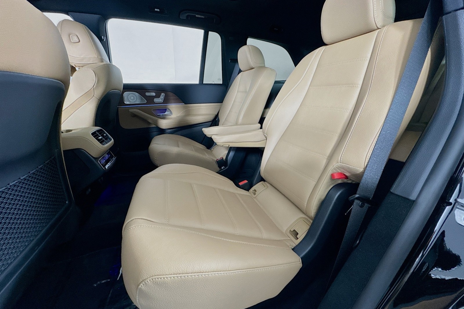 New 2026 Obsidian Black Metallic Mercedes-Benz GLS 580 4MATIC® SUV image 7