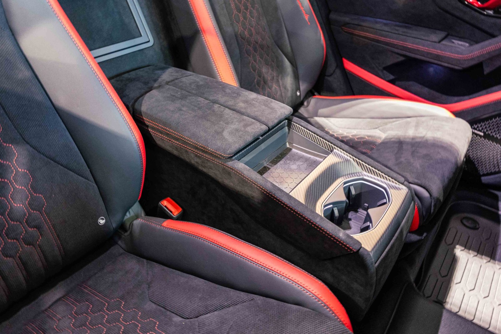 Used Car 2024 Lamborghini Urus  Performante For Sale Under $320,000 In Boerne, Texas
