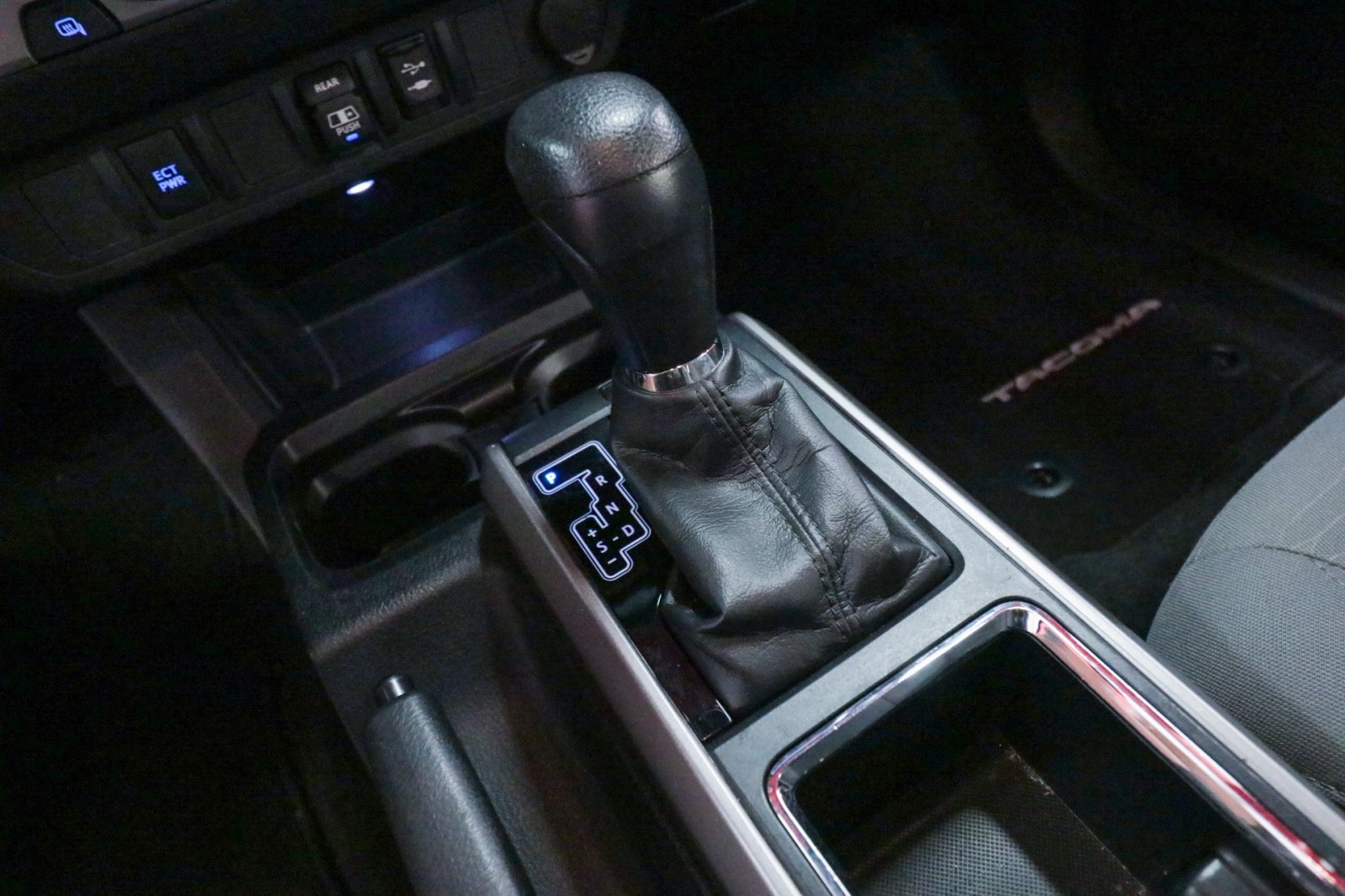 Used Car 2018 Toyota Tacoma  Sr5 For Sale Under $30,000 In Austin, Texas