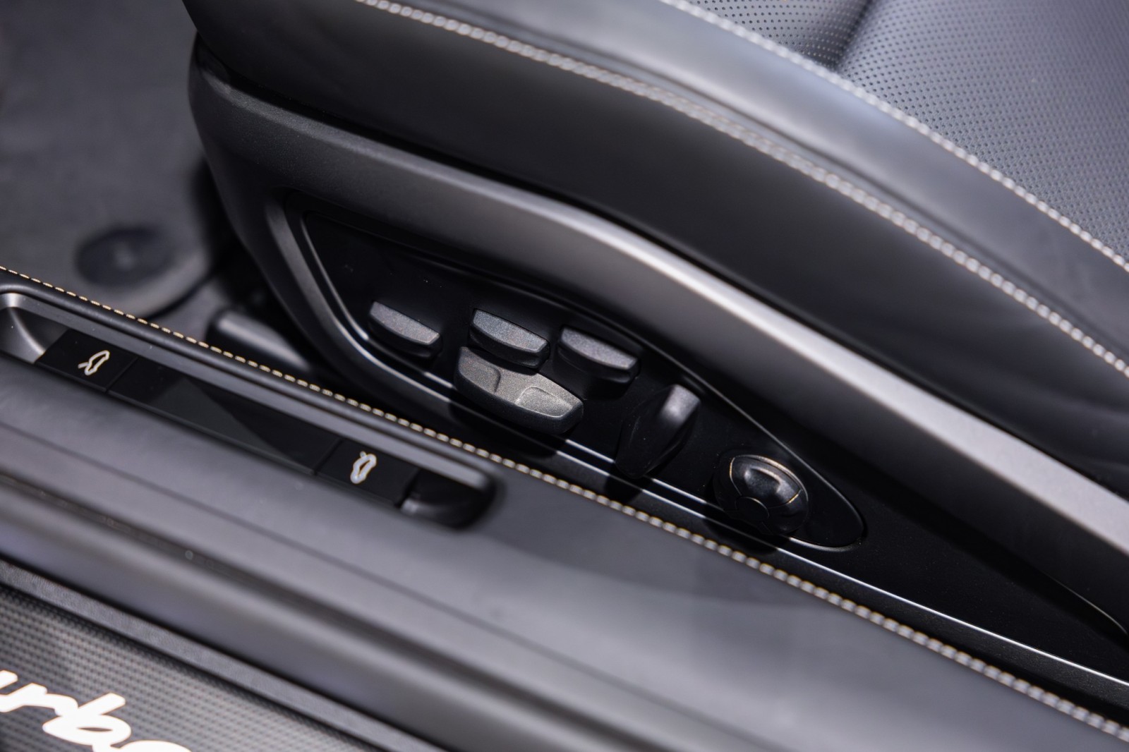 Used Car 2025 Porsche 911  Turbo S - Massive $290,185 Msrp - 911 Turbo Sportdesign Package - Sport Exhaust System - Front Lift For Sale Under $340,000 In Boerne, Texas