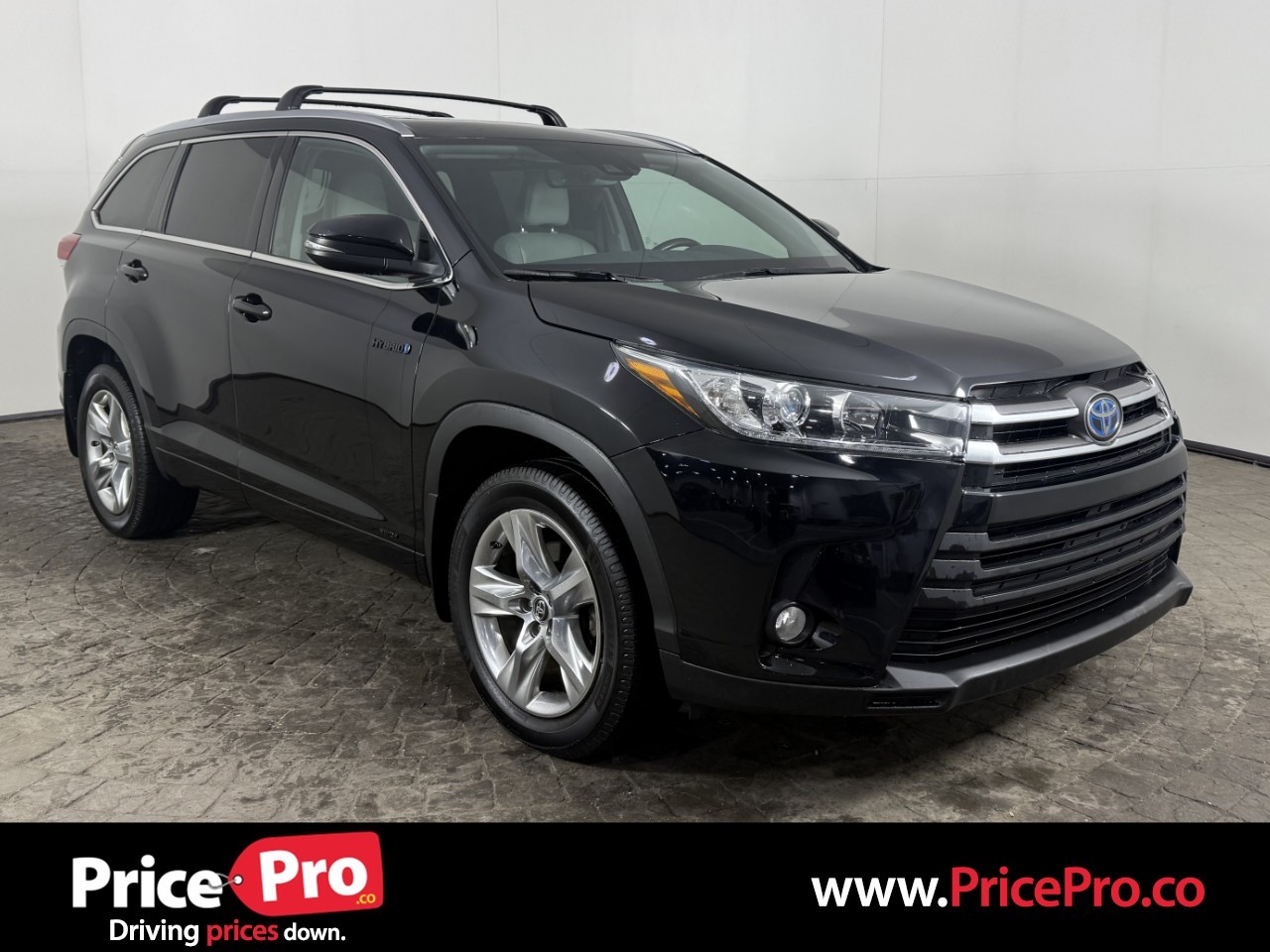 Midnight Black Metallic 2018 Toyota Highlander Hybrid Limited SUV / Crossover All-Wheel Drive Automatic