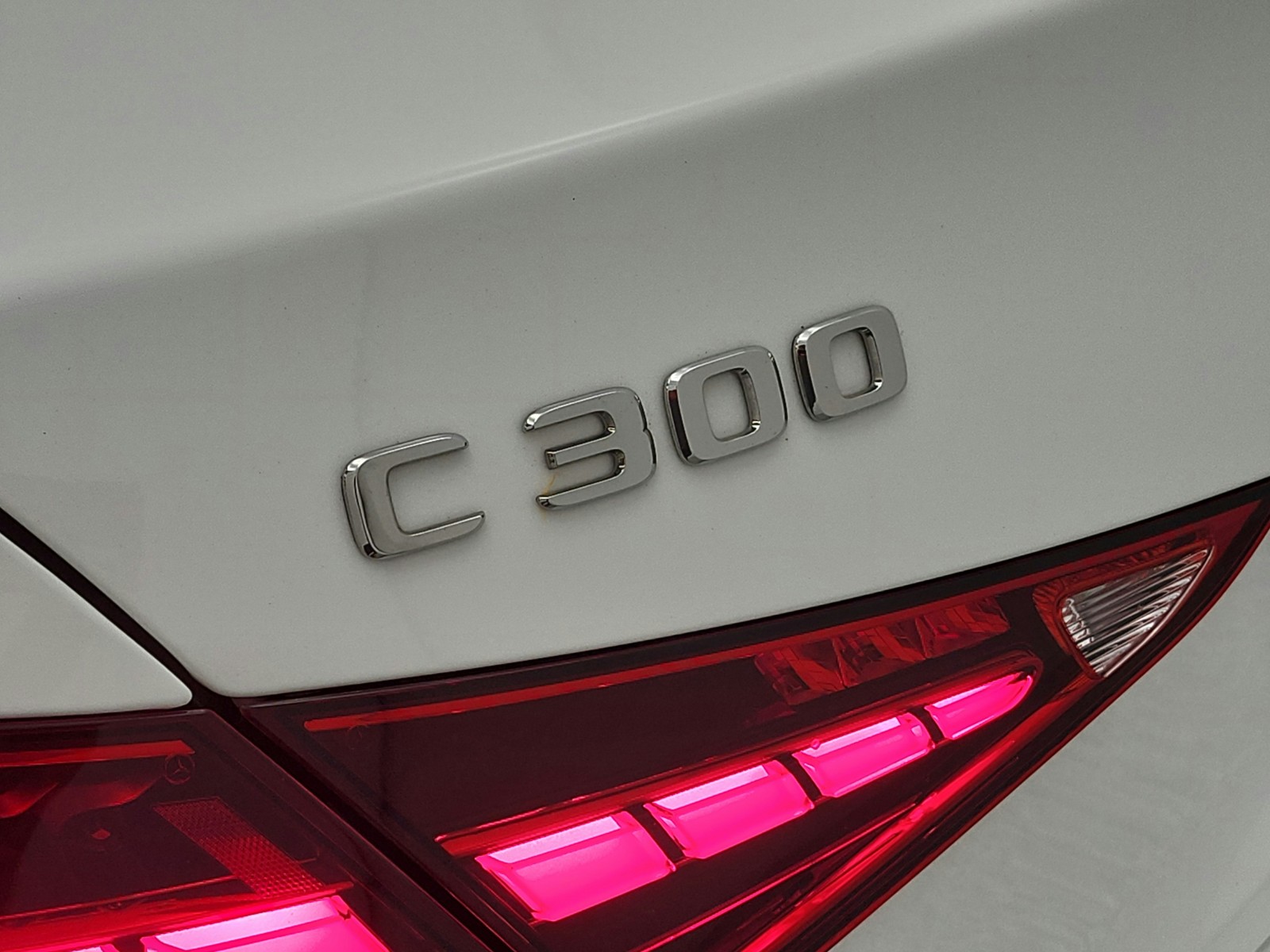 Used 2024 Polar White Mercedes-Benz C 300 Sedan image 31