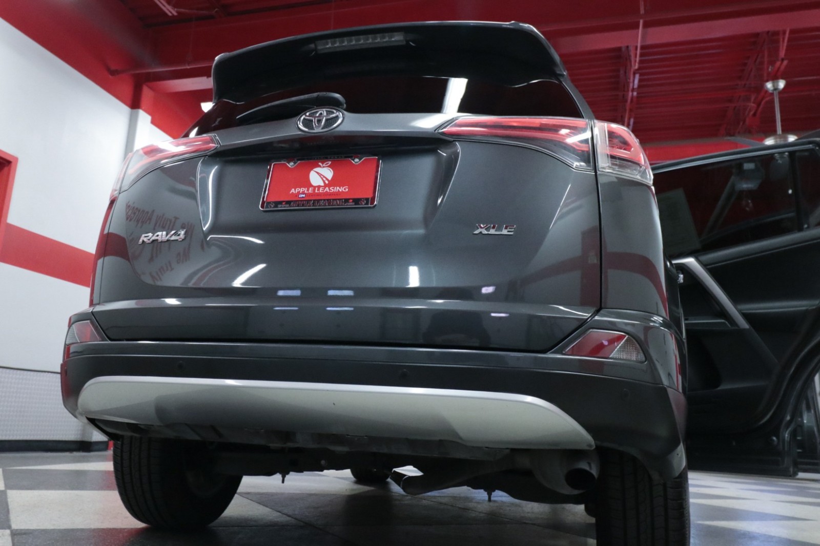 Used Car 2018 Toyota Rav4  Xle For Sale Under $20,000 In Austin, Texas