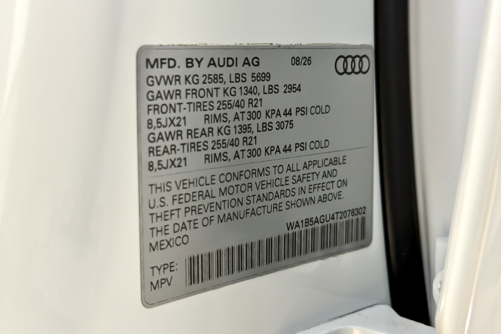 New 2026 Glacier White Metallic Audi Premium Plus 3.0 TFSI quattro image 28