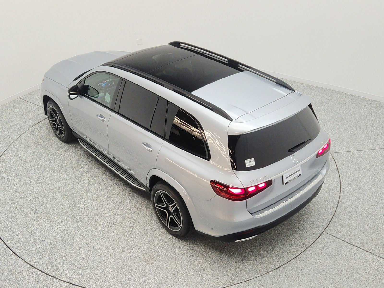 New 2026 Cirrus Silver Metallic Mercedes-Benz GLS 450 4MATIC® SUV image 22