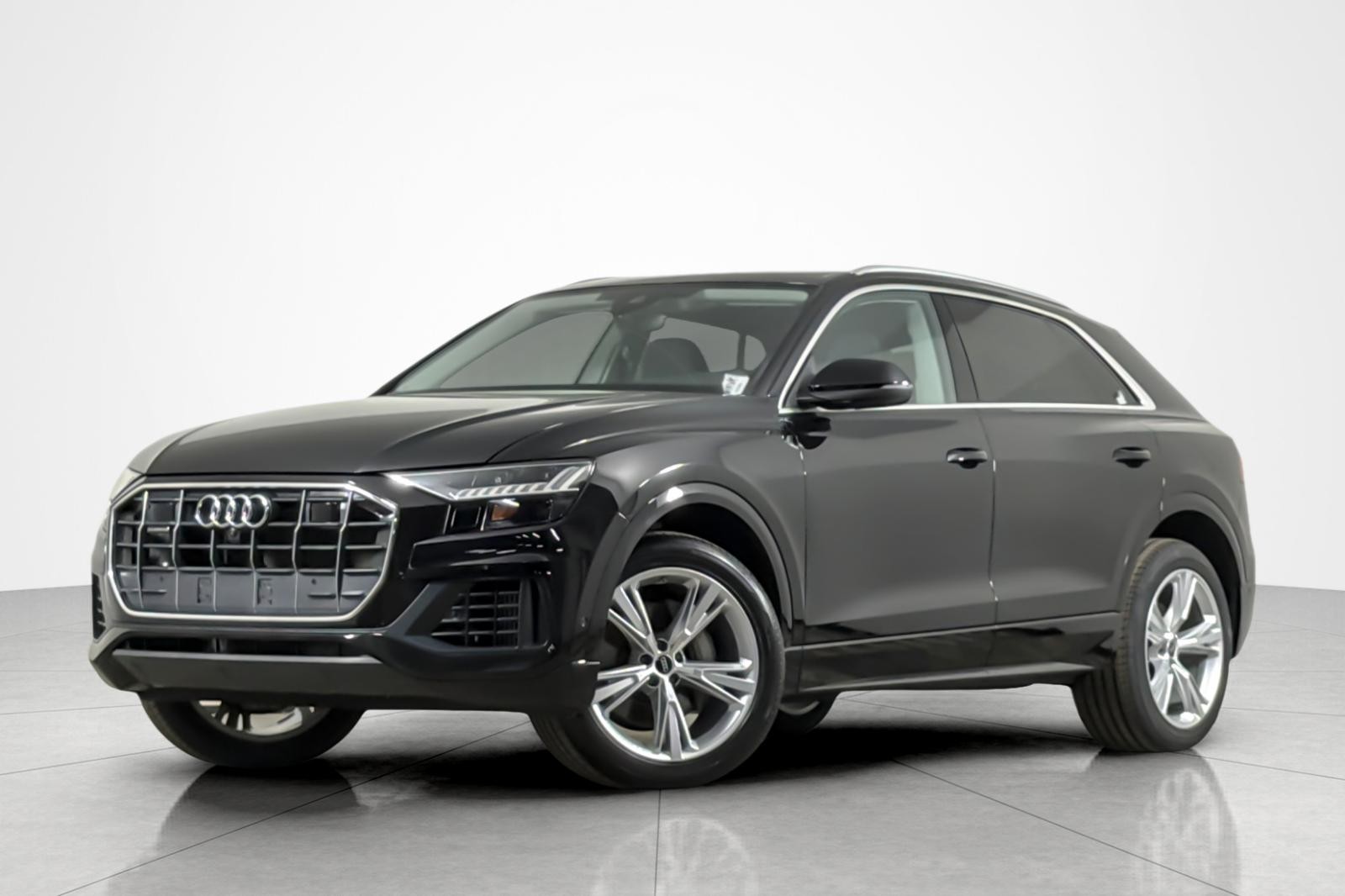 2023 Audi Q8 Premium 55 TFSI quattro