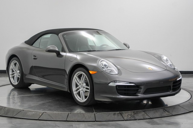 2015 Porsche 911 Carrera 8