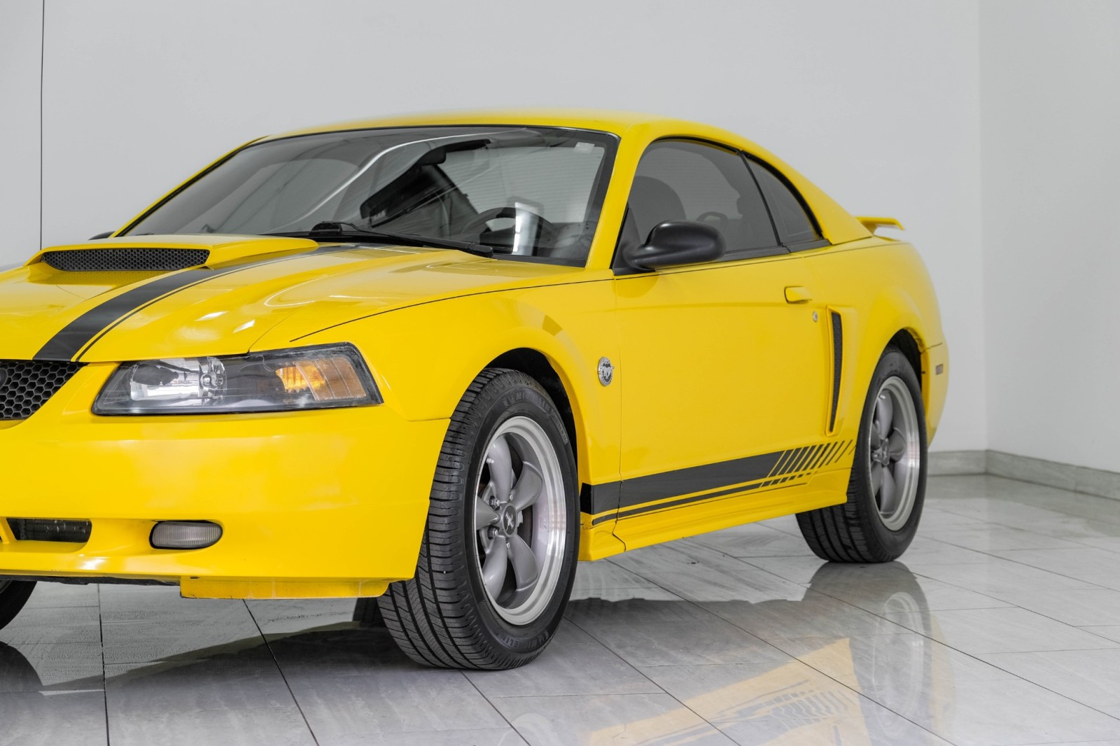 2004 Ford Mustang GT DELUXE LEATHER SEATS MACH AUDIO SYSTEM CRUISE C 10