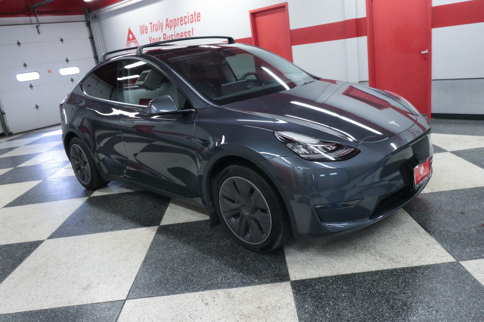 Used Car 2021 Tesla Model Y  Long Range For Sale Under $30,000 In Austin, Texas