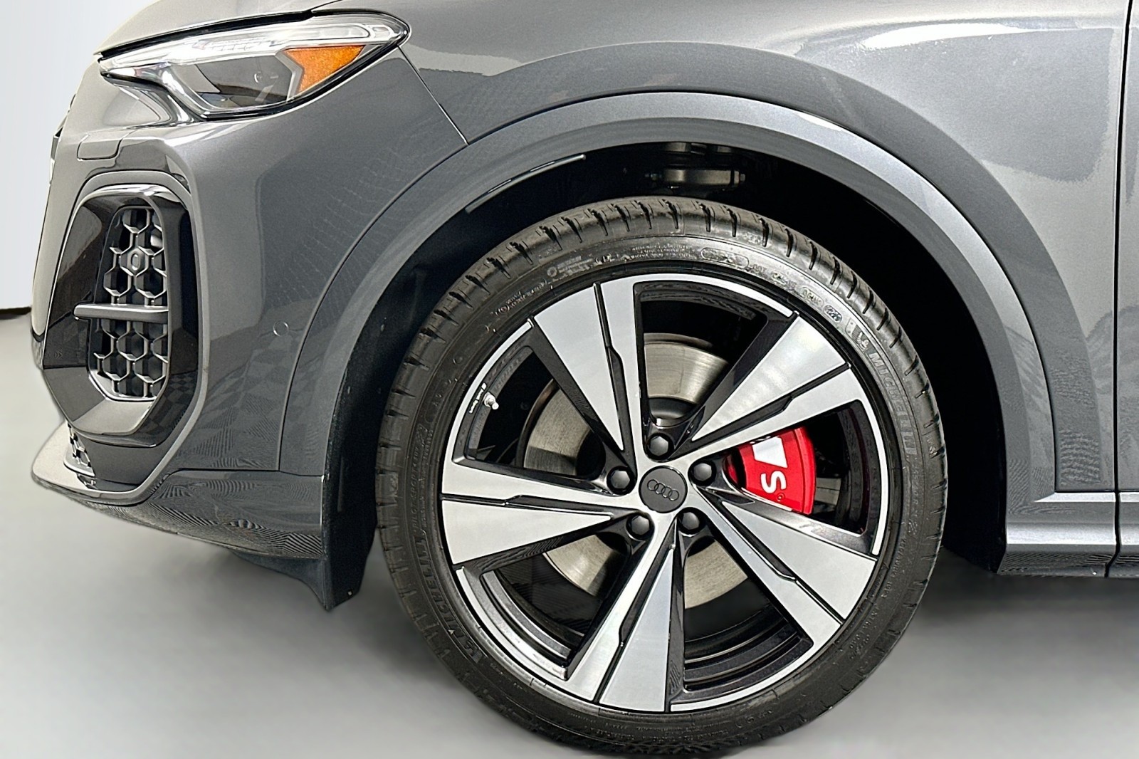 New 2026 Tambora Gray Metallic Audi Premium Plus image 11