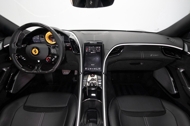 2022 Ferrari Roma *ONLY 4100 MILES* in , 