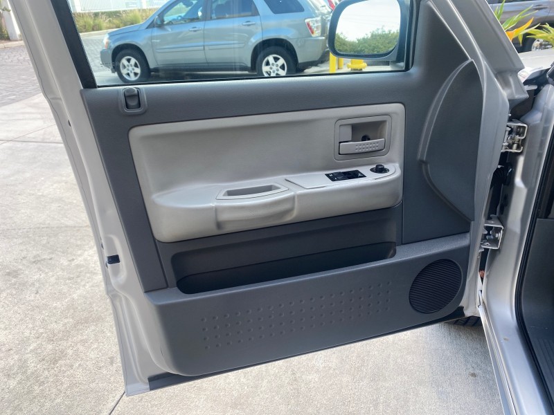 2006 Dodge Dakota SLT CLUB CAB LOW MILES 55,990 in , 