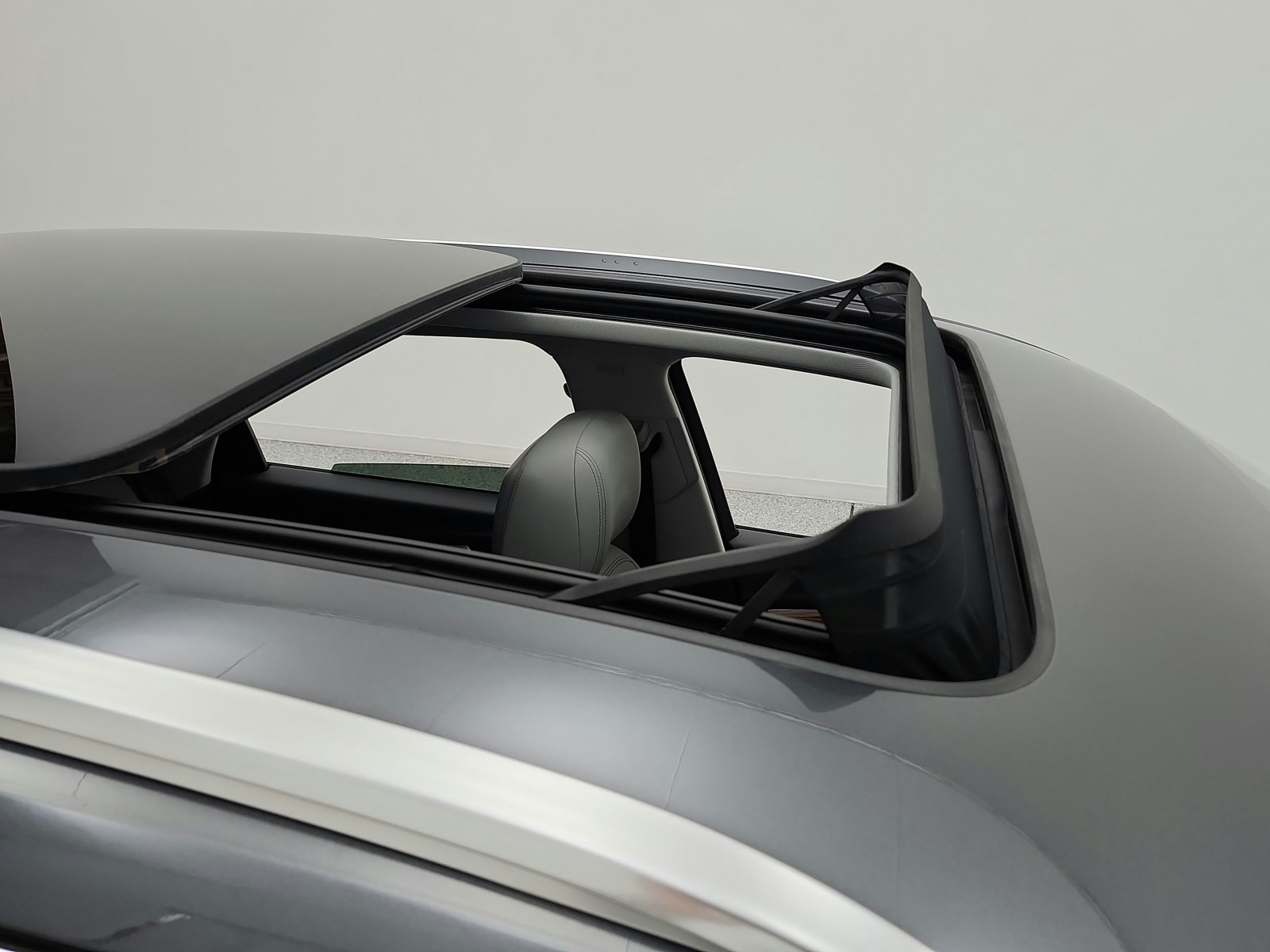 Used 2023 Daytona Gray Pearl Effect Audi S line Premium Plus image 19