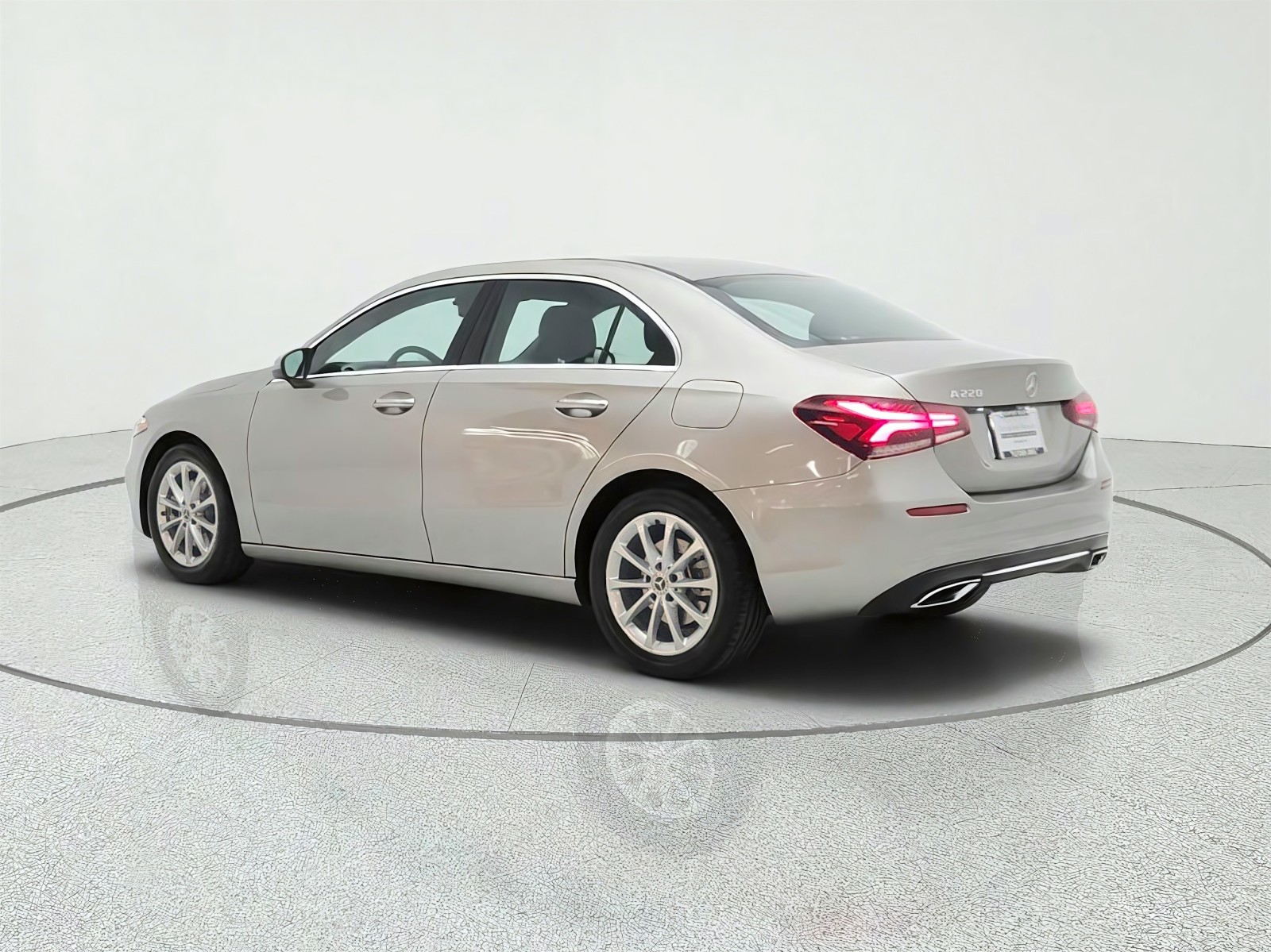 Used 2020 Mojave Silver Metallic Mercedes-Benz A 220 Sedan image 7