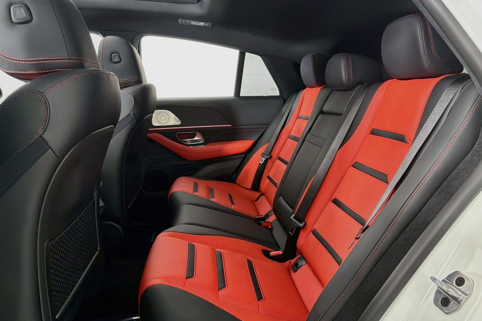 New 2027 Polar White Mercedes-Benz AMG® GLE 53e 4MATIC+ Coupe image 7