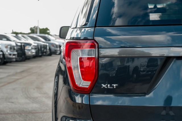 2017 Ford Explorer XLT 41