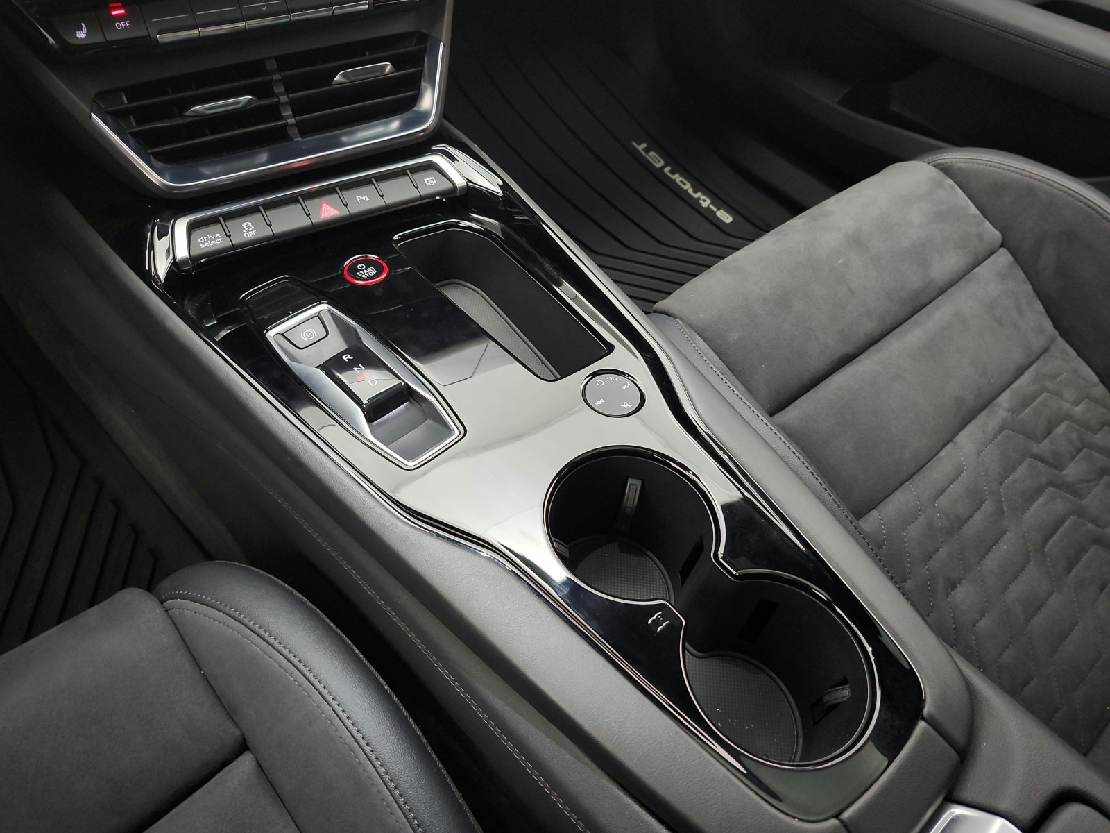 Used 2022 Kemora Gray Metallic Audi Premium Plus quattro image 12