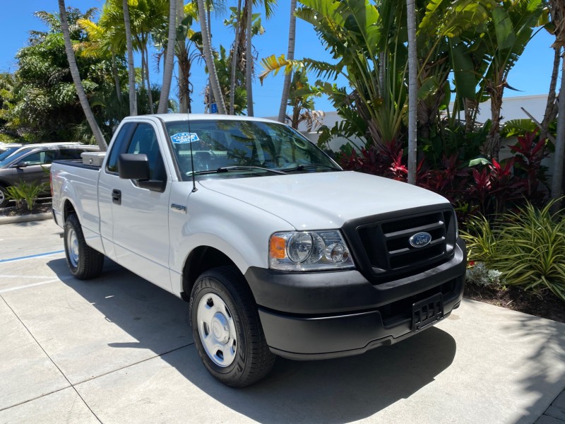 2005 Ford F-150 PU STX LOW MILES 18,931 in , 