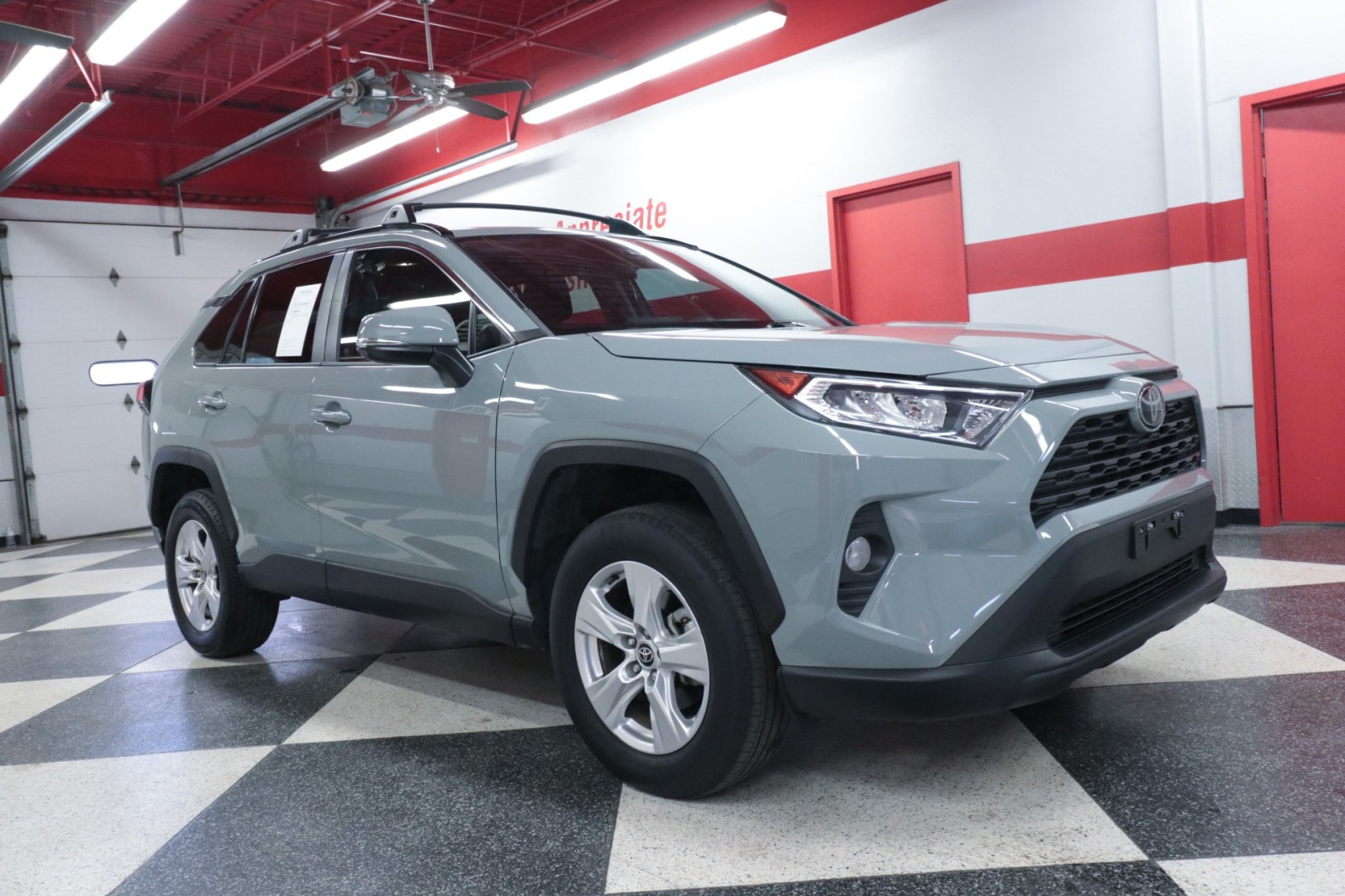 Used Car 2021 Toyota Rav4  Xle For Sale Under $30,000 In Austin, Texas