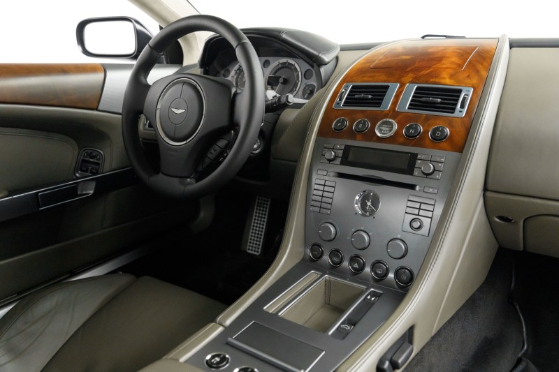 2005 Aston Martin DB9  in , 