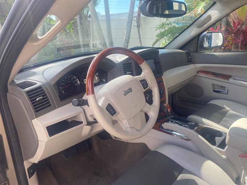 2006 Jeep Grand Cherokee Overland LOW MILES 57,372 1 OWNER 4WD in , 