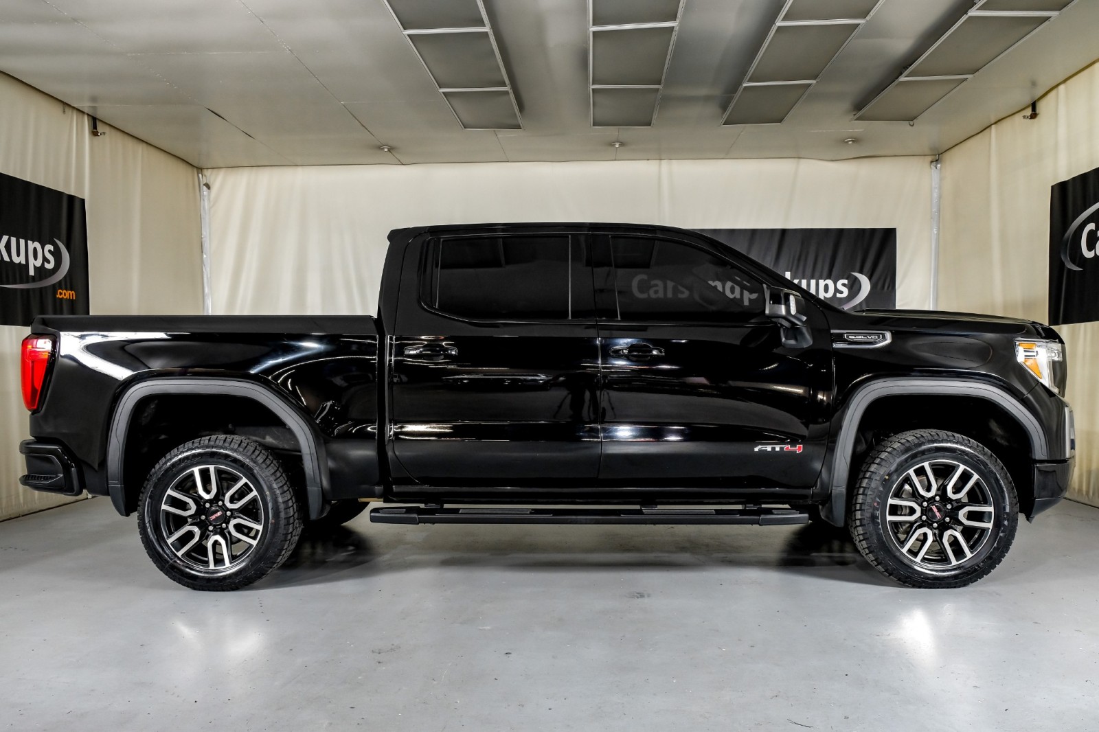 2020 GMC Sierra 1500 AT4 5