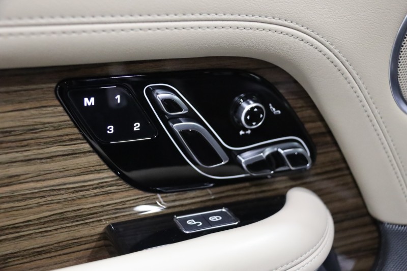 2019 Land Rover Range Rover V6 Supercharged HSE SWB 4dr Suv in , 